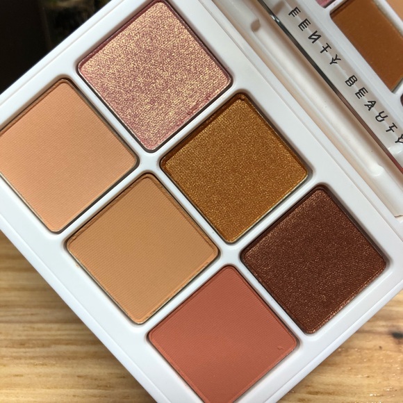 FENTY BEAUTY Snap Shadows Eyeshadow Palette - Picture 4 of 12